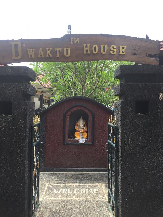 Апартаменты D'Waktu In House Нуса-Лембонган Экстерьер фото